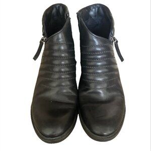 Clarks Ankle Booties Leather Womens Narrative Movie Retro SZ6.5 Comortcore Easy